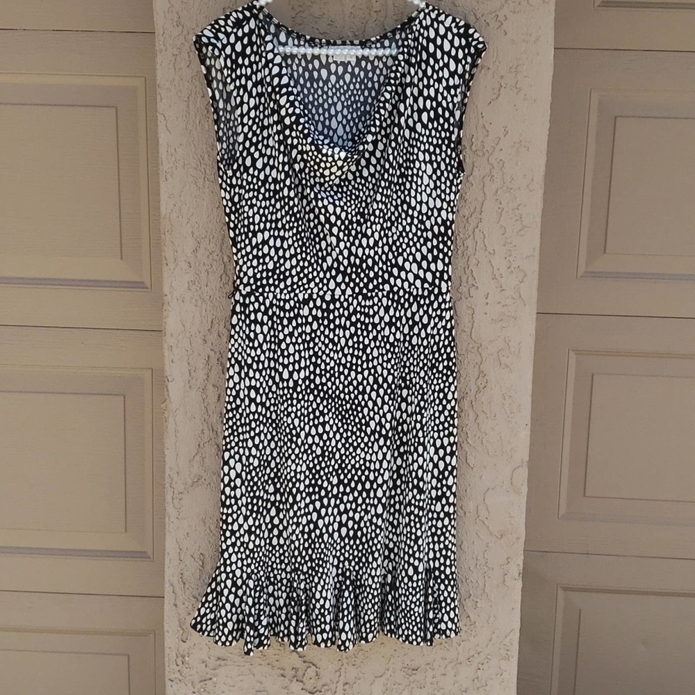 London Times raindrops print midi dress | Black and white | Cowl neck | size 8